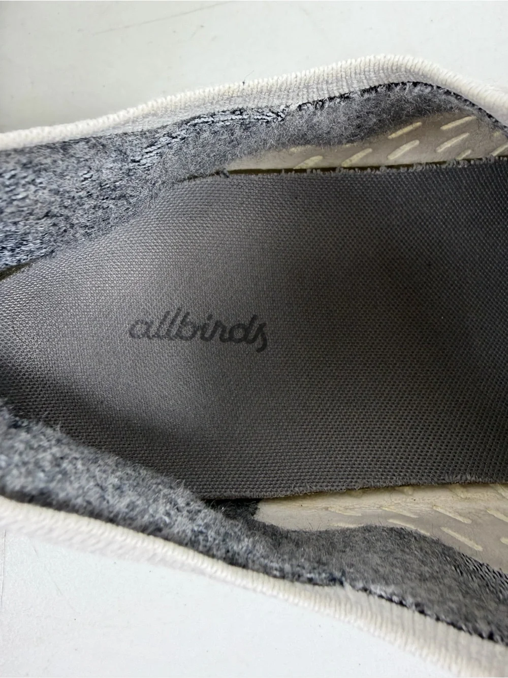 Allbirds Men’s Low Top Knit Lace-Up Athletic Sneakers White Casual Activewear